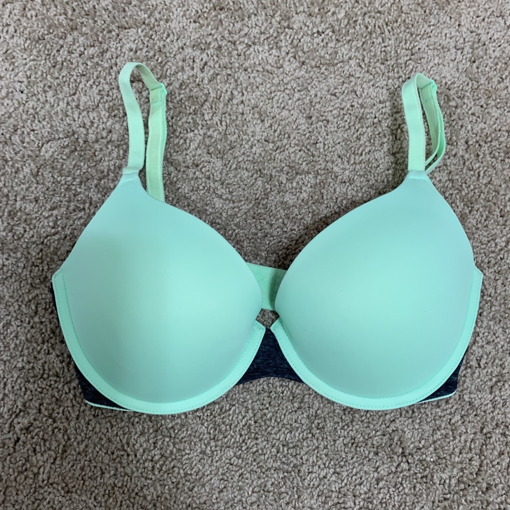 Victoria’s Secret Pink Push Up Bra - 32DD